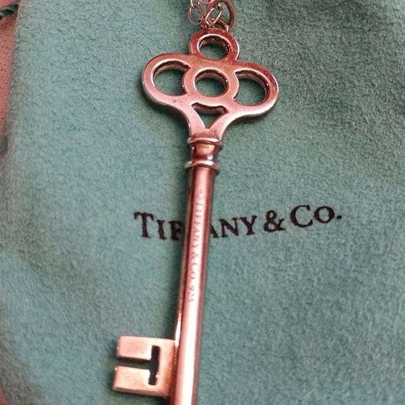 Tiffany & Co pendant - Picture 8 of 8